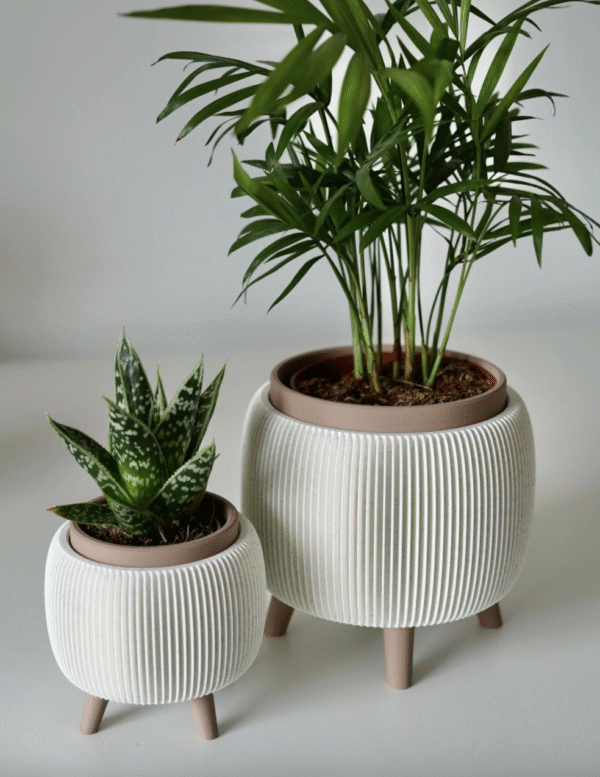 THALOR – retro lillepott jalgadel (2 suurust)